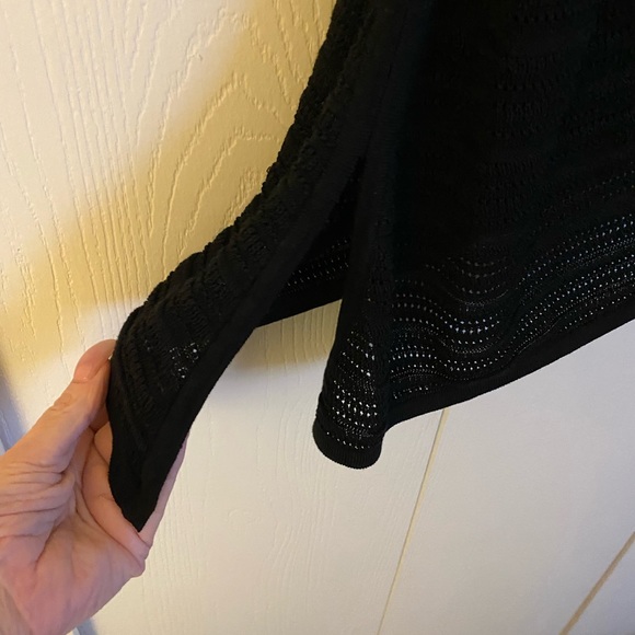 White House Black Market - Cover Up - Picture 4 of 6